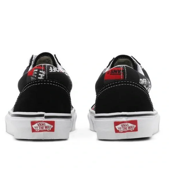 Vans Men’s Old Skool
(Packing Tape) Black/Red/
VN0A4U3BWZ4
Sneakers - Picture 4 of 16